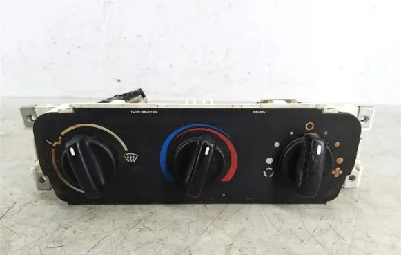 Ford Transit Courier Climate control/heater control trim YC1H-18K391-BC