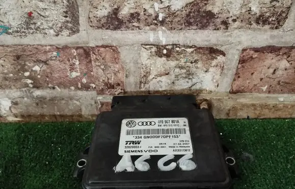 Audi A6 S6 C6 4F Brake system control unit/module 4F0907801A 4F0910801C 32620003