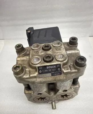 BMW 7 E32 ABS Pump 1157874 0265201022