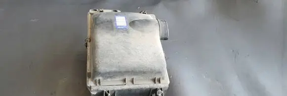 Renault Master II Air filter box 7700300662