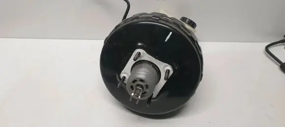 Volvo XC70 Brake booster P31302531 03775705314
