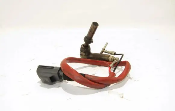Ford Focus Fuel injector CV6Q9T540AG