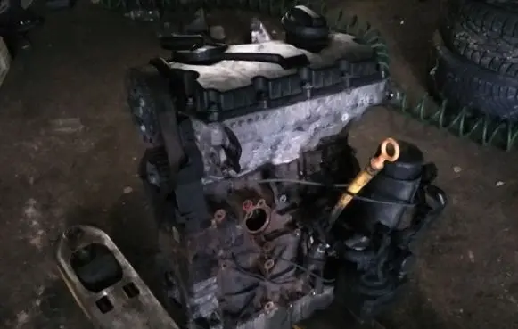 Volkswagen PASSAT B5.5 Engine AVF