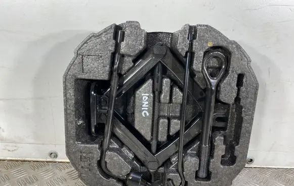 Hyundai Ioniq Lift Jack C9149G2000