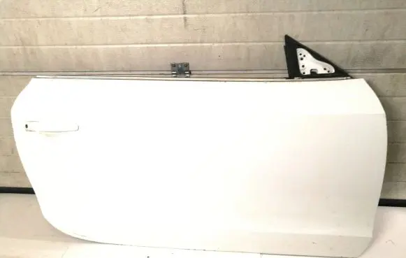 Door (2 Door Coupe)