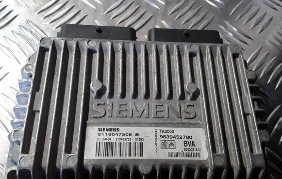 Citroen C5 Gearbox control unit/module S118047508B 9639452780