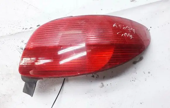 Peugeot 206 Rear/tail lights 16452590 1645-2590