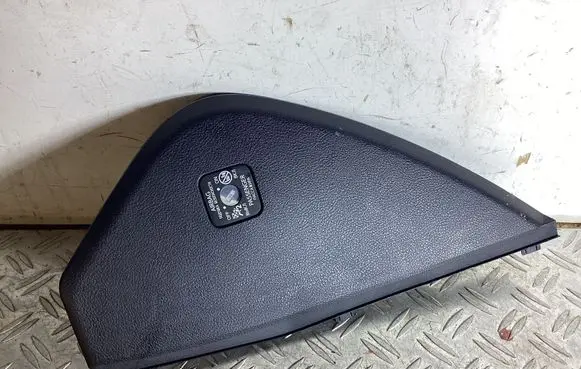 Dashboard side end trim