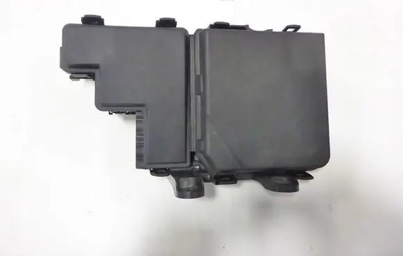 Renault Kadjar Fuse box cover 