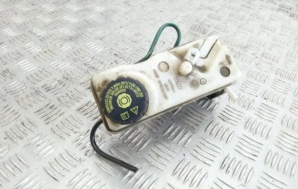 Master brake cylinder