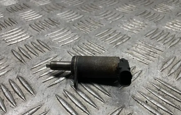 Audi A4 S4 B8 8K Camshaft vanos timing valve 06H103697A