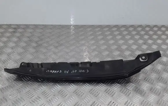 Honda Civic Fender mounting bracket 74105SMGE00050