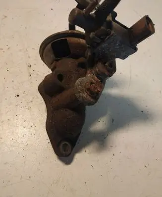 Toyota Avensis T220 EGR valve 2562027060 2580027010