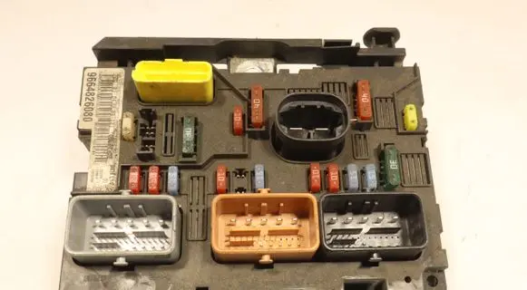 Citroen C4 I Fuse box set