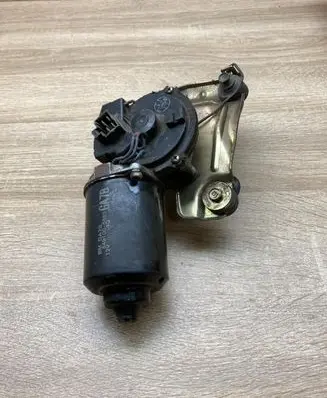 Mazda 626 Wiper motor 8491006683 GA7B