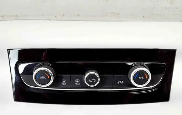 Opel Grandland X Interior fan control switch 98177474YX
