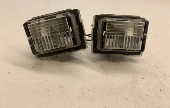 Mercedes-Benz E A207 Number plate light A2218200456 165850