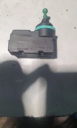 Volkswagen Golf IV Headlight level adjustment motor 1J0941295F