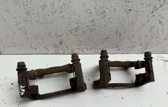 Audi Q3 8U Brake caliper pad carrier rear 