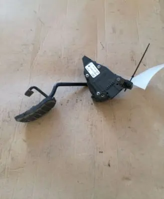 Renault Espace III Accelerator throttle pedal 6025315453H
