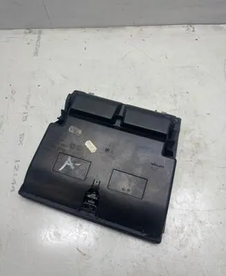 Glove box
