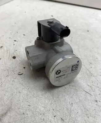 BMW i3 Air conditioning (A/C) expansion valve 9292572