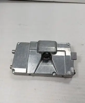 Volkswagen PASSAT B7 Front bumper camera 
