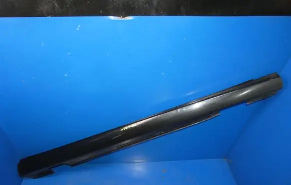 Mercedes-Benz B W246 W242 Sill A2466900340 693324