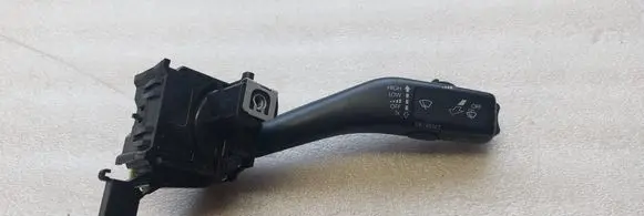 Skoda Octavia Mk2 (1Z) Wiper control stalk 1K0953519L