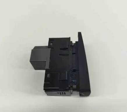 Opel Mokka Other switches/knobs/shifts 95018469 95018470