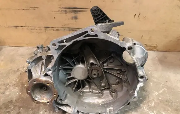 Audi Q2 - Manual 5 speed gearbox UFB FM6AJ018 131118