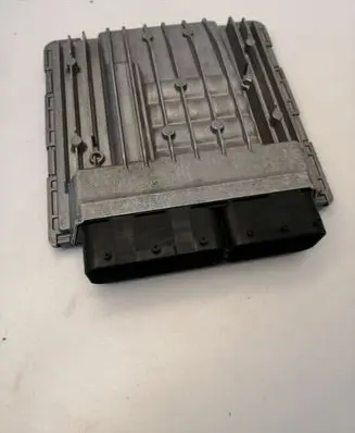 BMW X3 E83 Engine control unit/module 7567609
