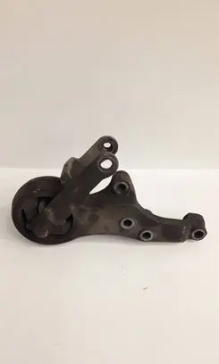 Volvo C30 Engine mount bracket 30778944