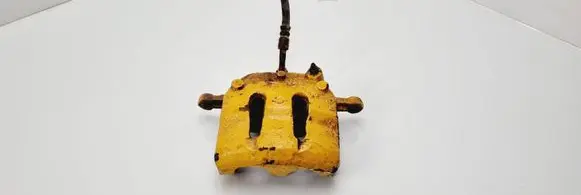 Nissan King Cab, Navara Front brake caliper