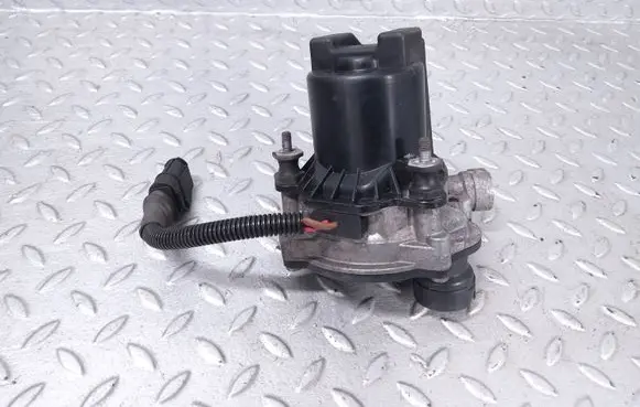 Audi A8 S8 D4 4H Secondary air pump 079959231C
