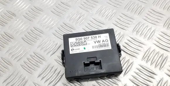 Audi A3 S3 8V Gateway control module 5Q0907530H