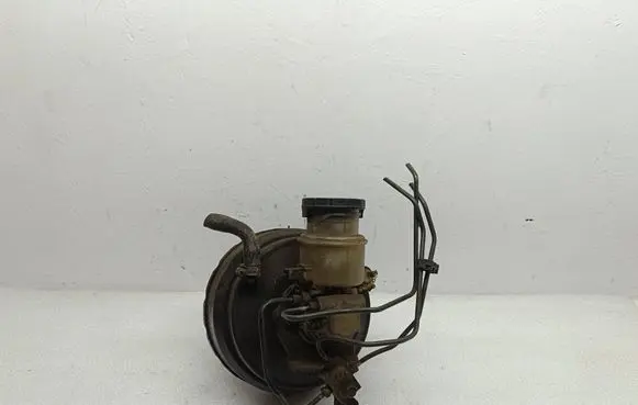 Opel Frontera B Brake booster 97137066 136900 011232