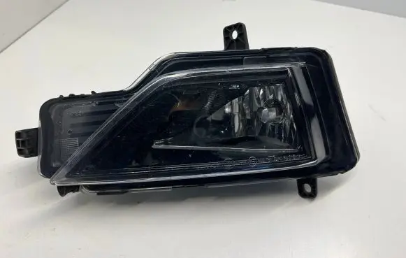 Volkswagen Golf Sportsvan Front fog light 510941662B 01171802