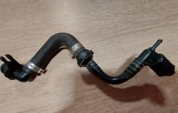 Volkswagen Touran I Vacuum line/pipe/hose 1K0611939C 1K0612041E 1K0611813