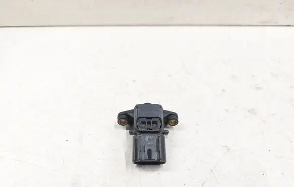 Chrysler PT Cruiser Air pressure sensor 04686684AA