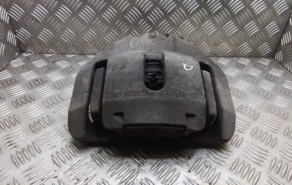 BMW 7 E65 E66 Front brake caliper
