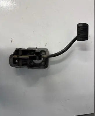 Dodge Durango Brake pedal 68303341AD 68078700AE