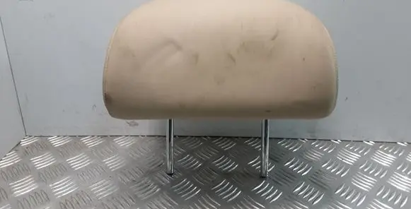Lexus LS 460 - 600H Rear seat headrest 