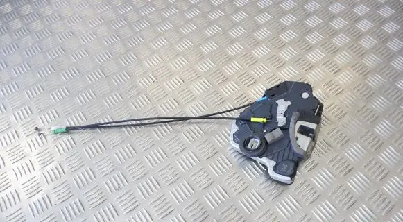 Lexus GS 250 350 300H 450H Front door lock 6904060220
