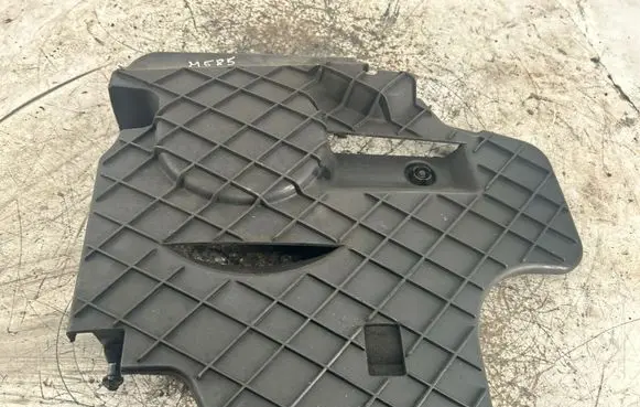 Mercedes-Benz E W212 Timing belt guard (cover) A6510100175