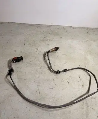 Audi A3 S3 8V Lambda probe sensor 281004420