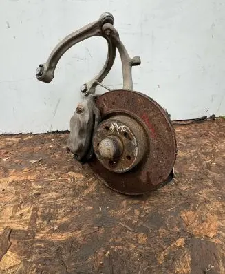 Mercedes-Benz S W221 Front wheel hub 2213331805 4296