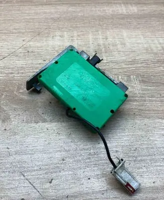 Volvo S60 Aerial antenna amplifier 9459222