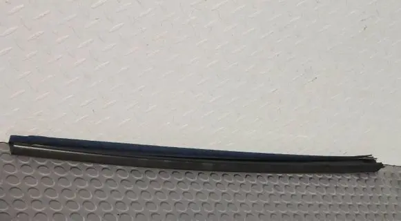 Honda Civic IX Windshield trim 73152TV0E010-M1