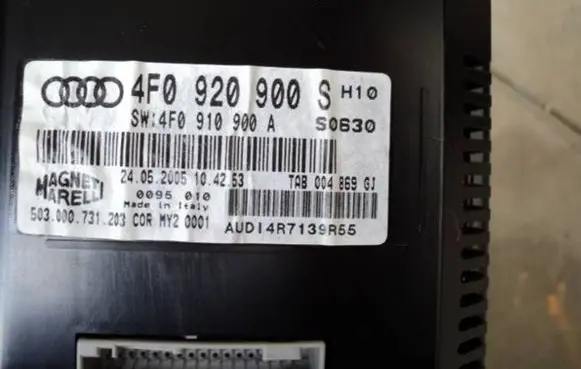 Audi A6 S6 C6 4F Speedometer (instrument cluster) 4F0920900S 4F0910900A 03000731